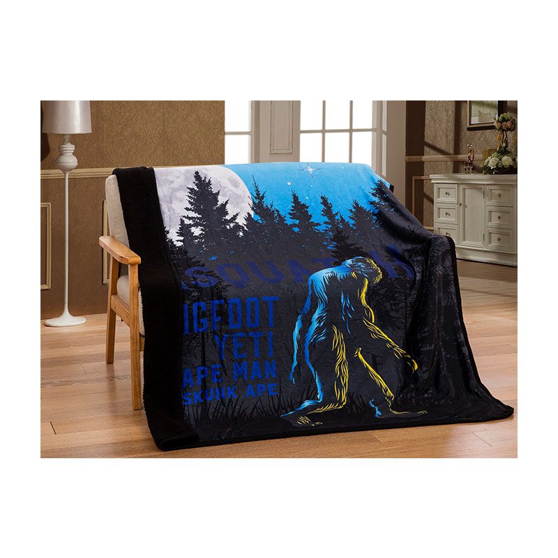 Sherpa Lined Silk Touch Throw - Design Sasquatch (1703-7644 SQ/12) - Image 6