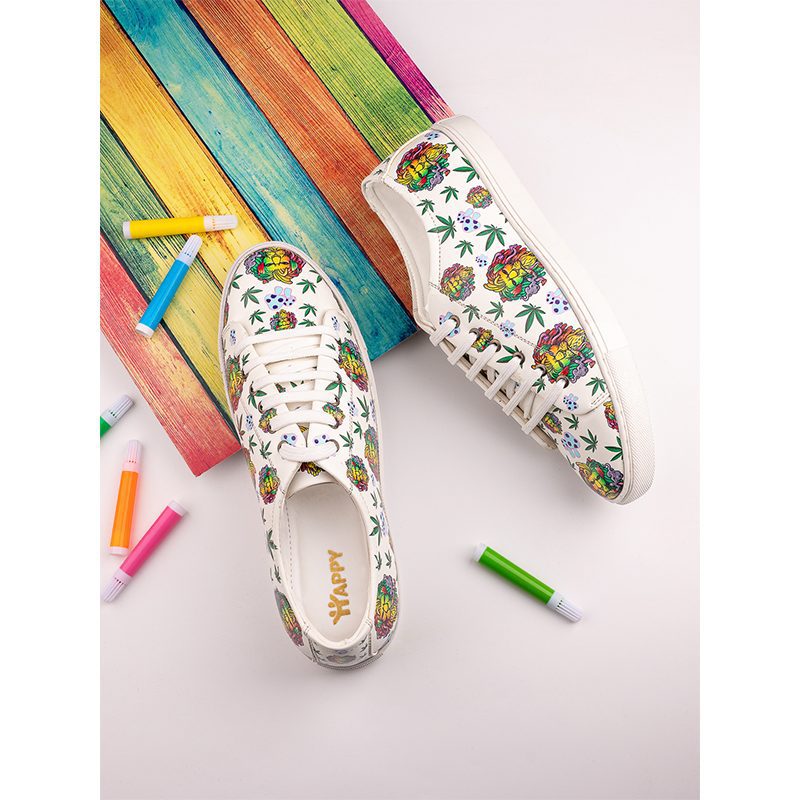 Lion Smoking Weed Design Snow Shoe Size 8 - White (SHOE-0008)