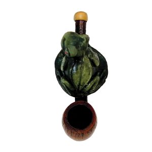 HAND CRAFTED SMALL PIPE - TREE FROG