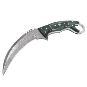 9" green wood Handle Skinner with Fire Starter